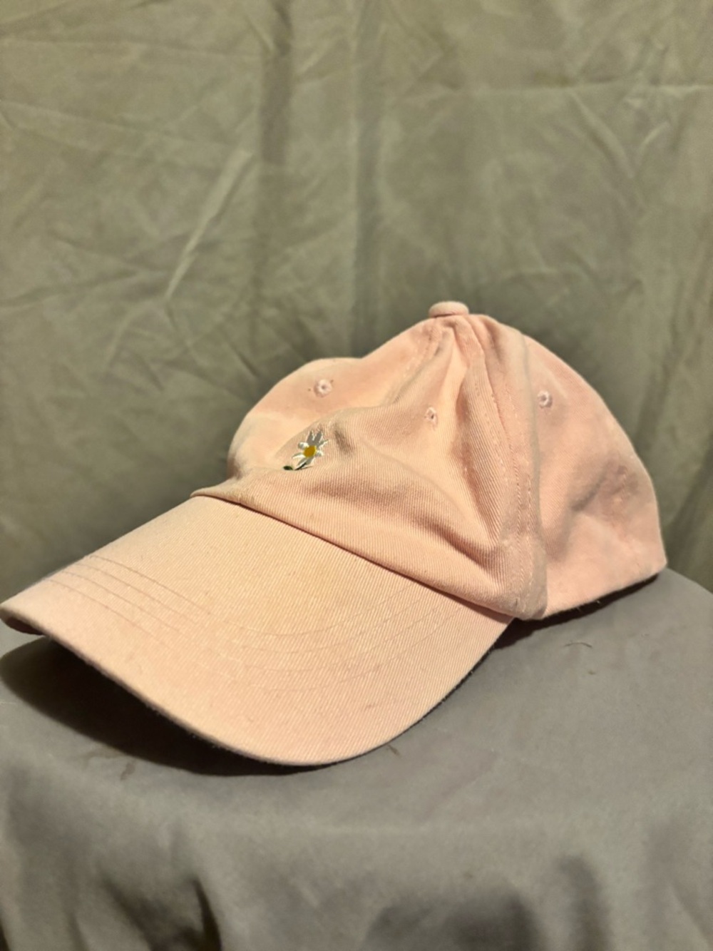 Pink Daisy Embroidered Cotton Baseball Cap - Women